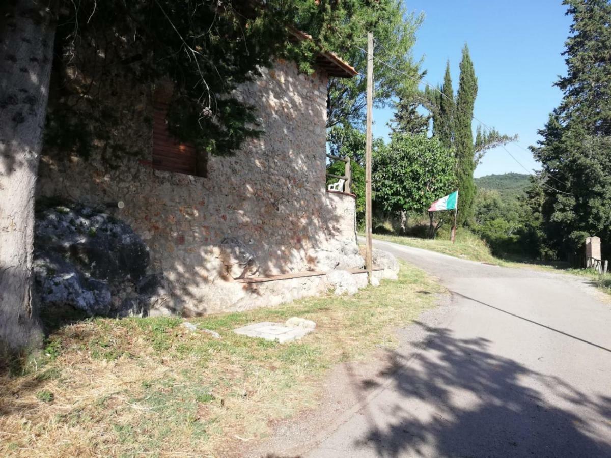 Il Fienile Nella Roccia Guest House Casole d'Elsa Ngoại thất bức ảnh