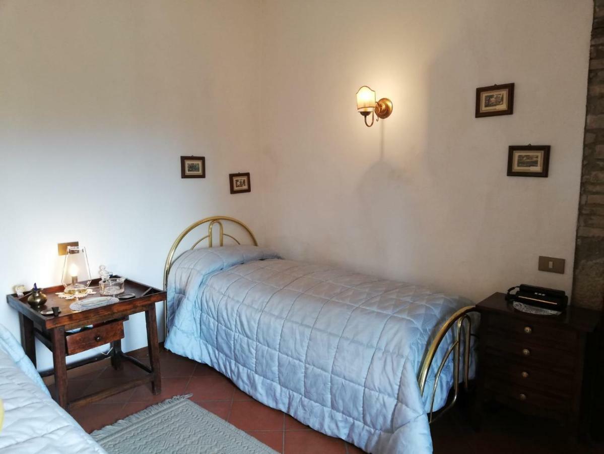 Il Fienile Nella Roccia Guest House Casole d'Elsa Ngoại thất bức ảnh