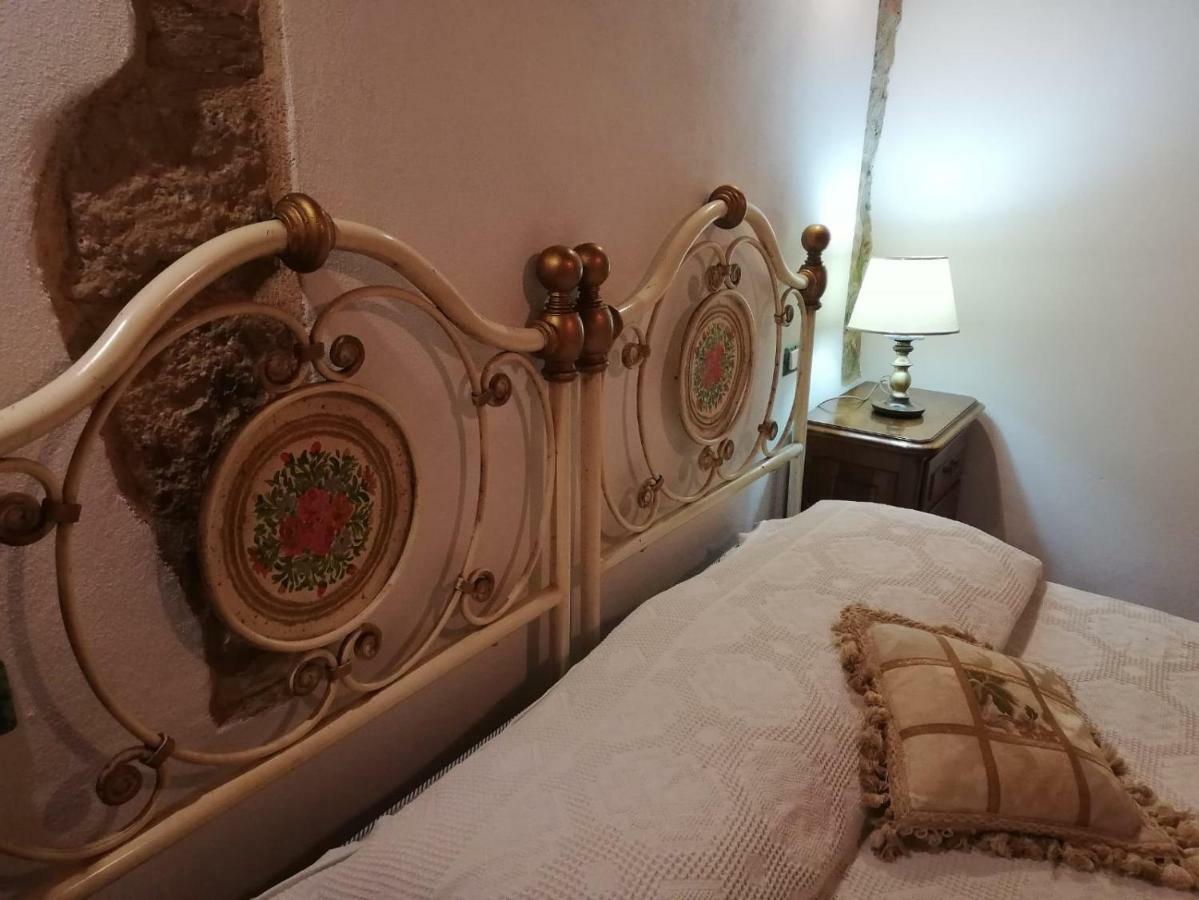 Il Fienile Nella Roccia Guest House Casole d'Elsa Ngoại thất bức ảnh